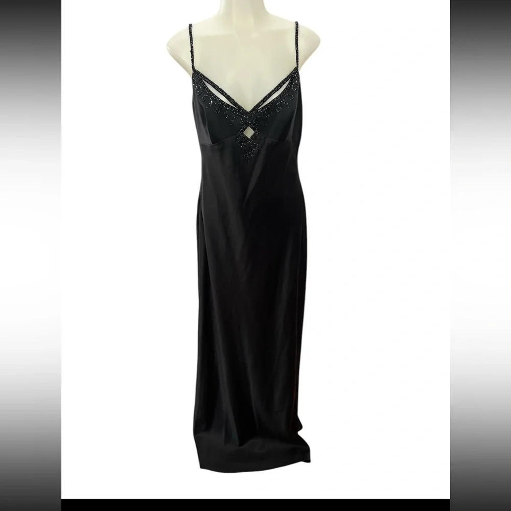 LN Dave & Johnny Laura Ryner Slip beaded gown dress black Christmas 10 11 12 - Picture 1 of 11
